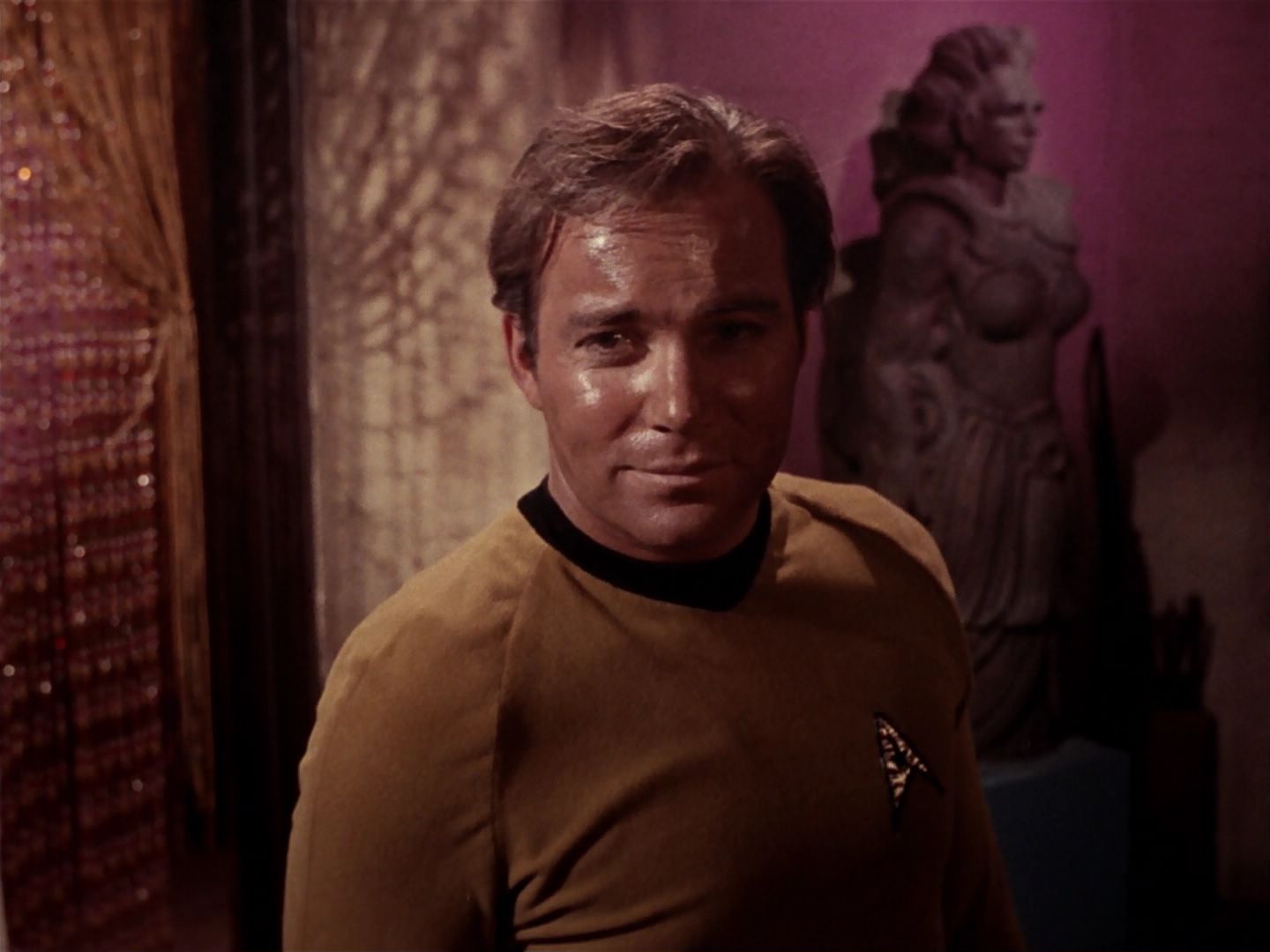ariane179254_StarTrek_2x23_TheOmegaGlory_3216.jpg