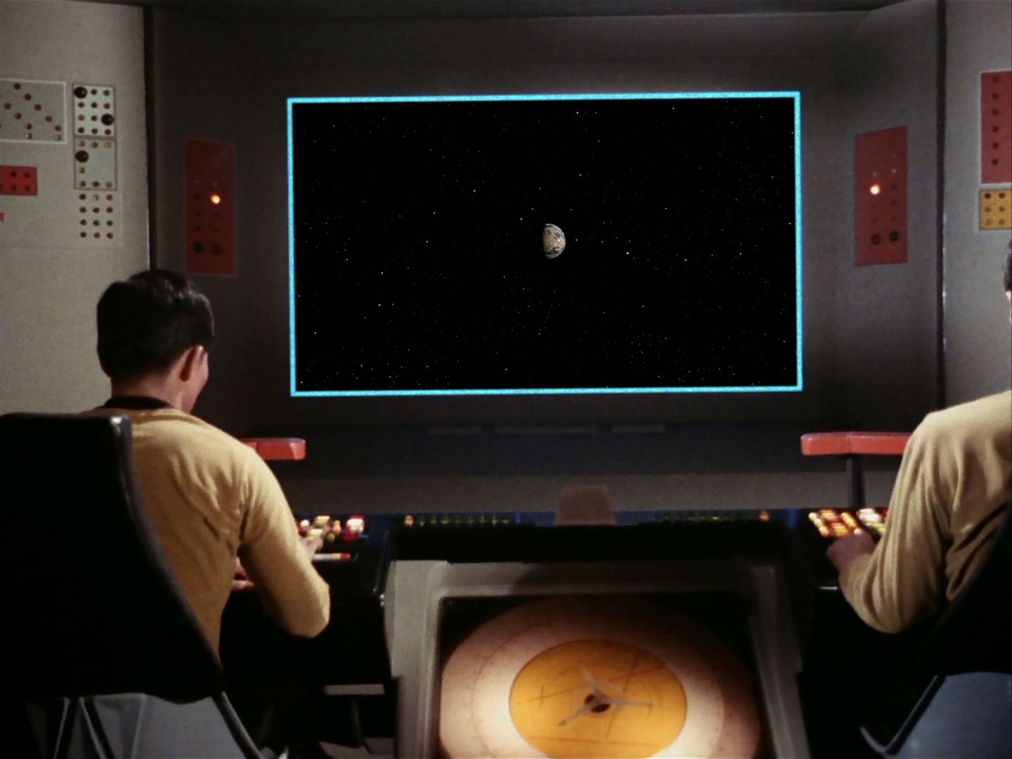 ariane179254_StarTrek_2x23_TheOmegaGlory-NewEffects_0020.jpg