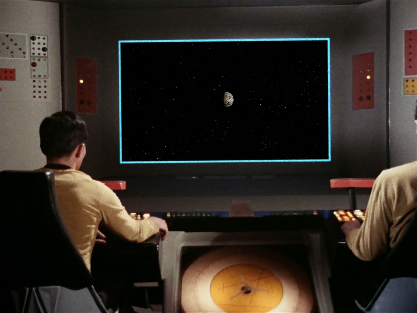 ariane179254_StarTrek_2x23_TheOmegaGlory-NewEffects_0021.jpg
