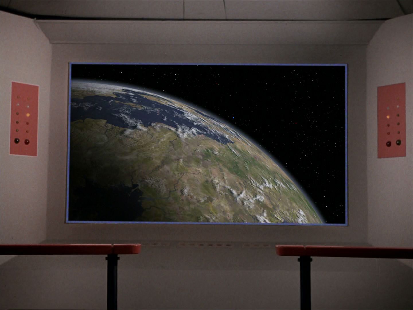 ariane179254_StarTrek_2x23_TheOmegaGlory-NewEffects_0696.jpg