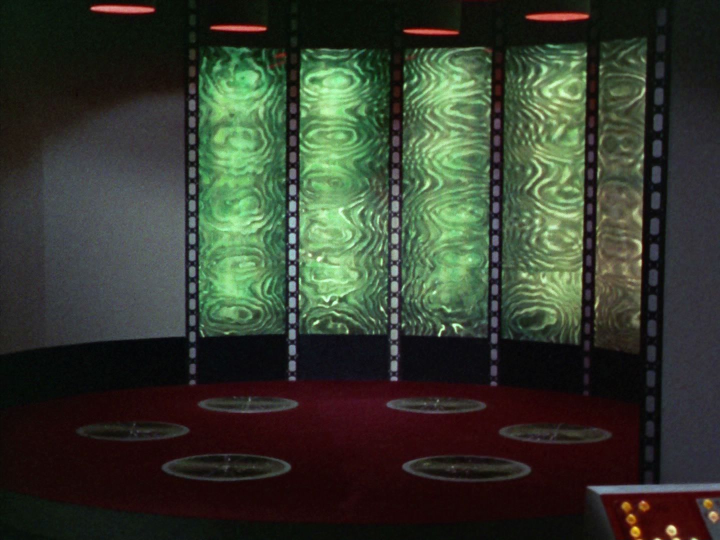 ariane179254_StarTrek_2x24_TheUltimateComputer_0016.jpg