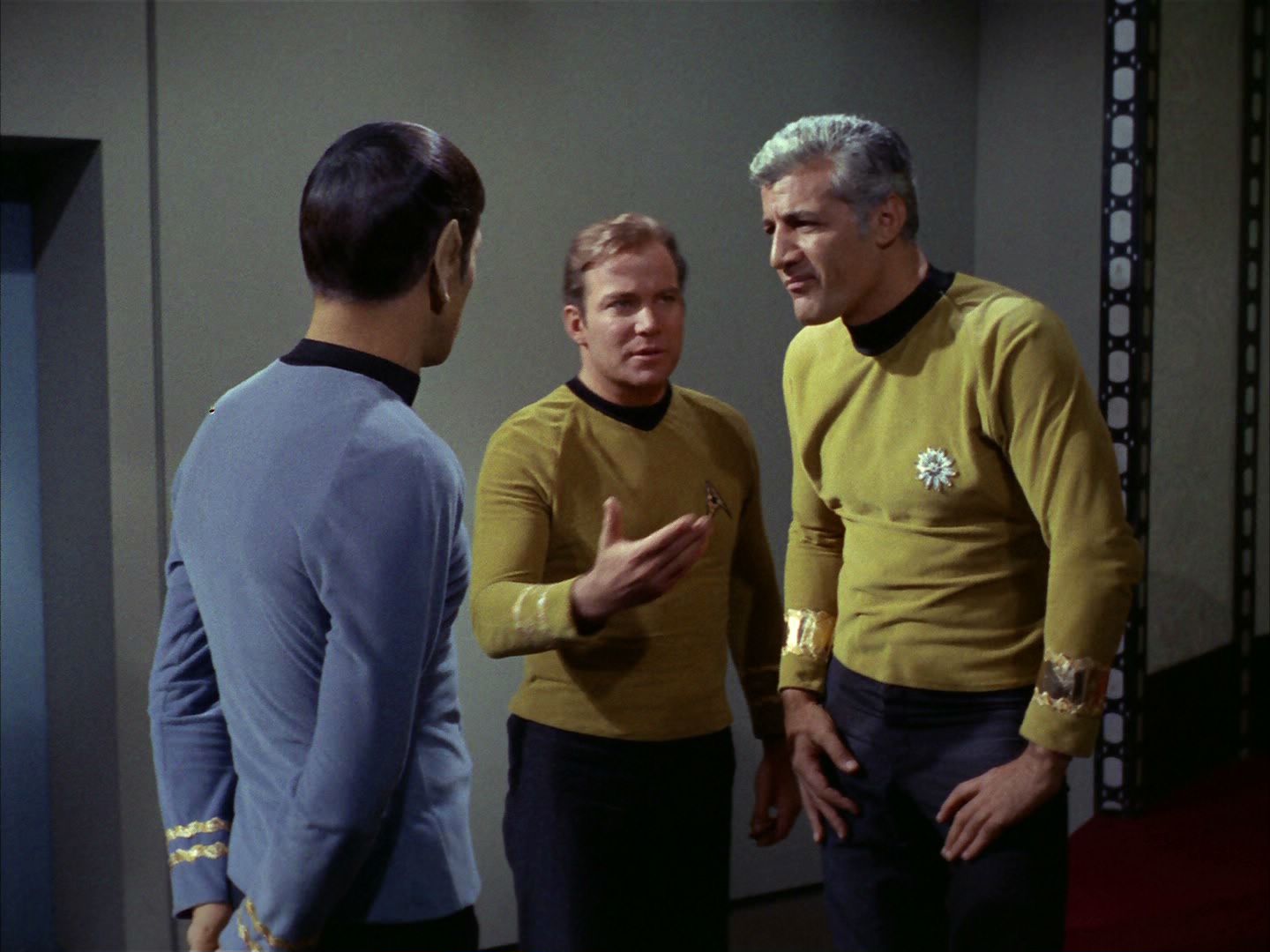 ariane179254_StarTrek_2x24_TheUltimateComputer_0025.jpg