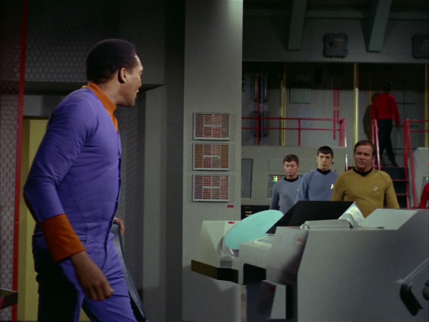 ariane179254_StarTrek_2x24_TheUltimateComputer_0147.jpg