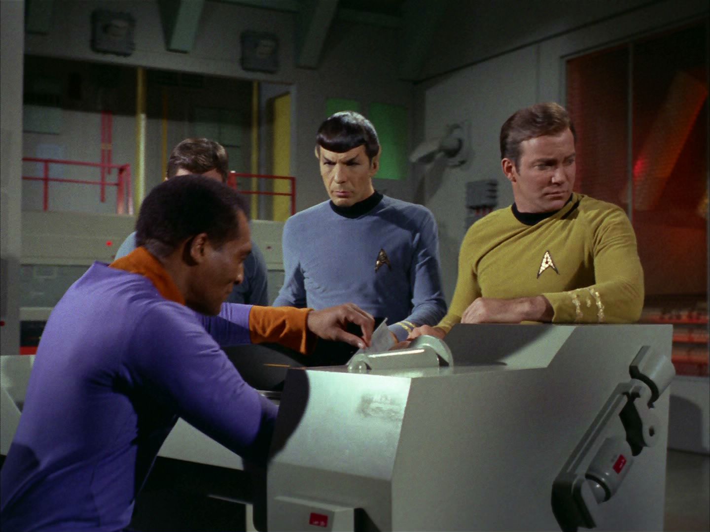 ariane179254_StarTrek_2x24_TheUltimateComputer_0201.jpg