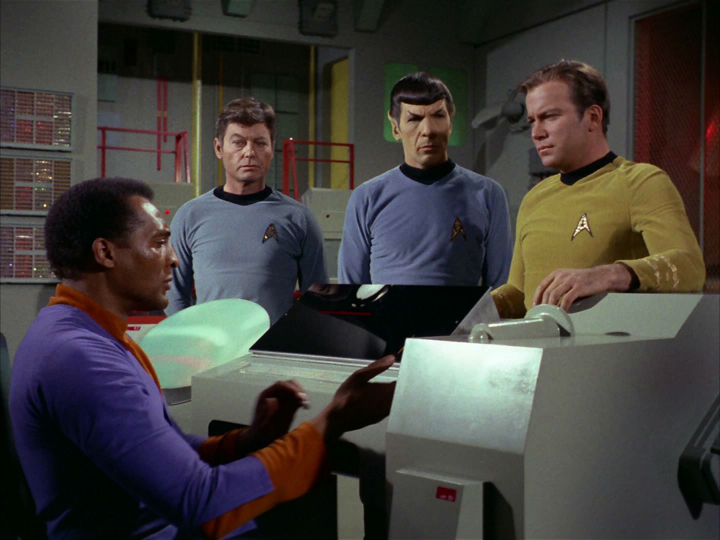 ariane179254_StarTrek_2x24_TheUltimateComputer_0230.jpg