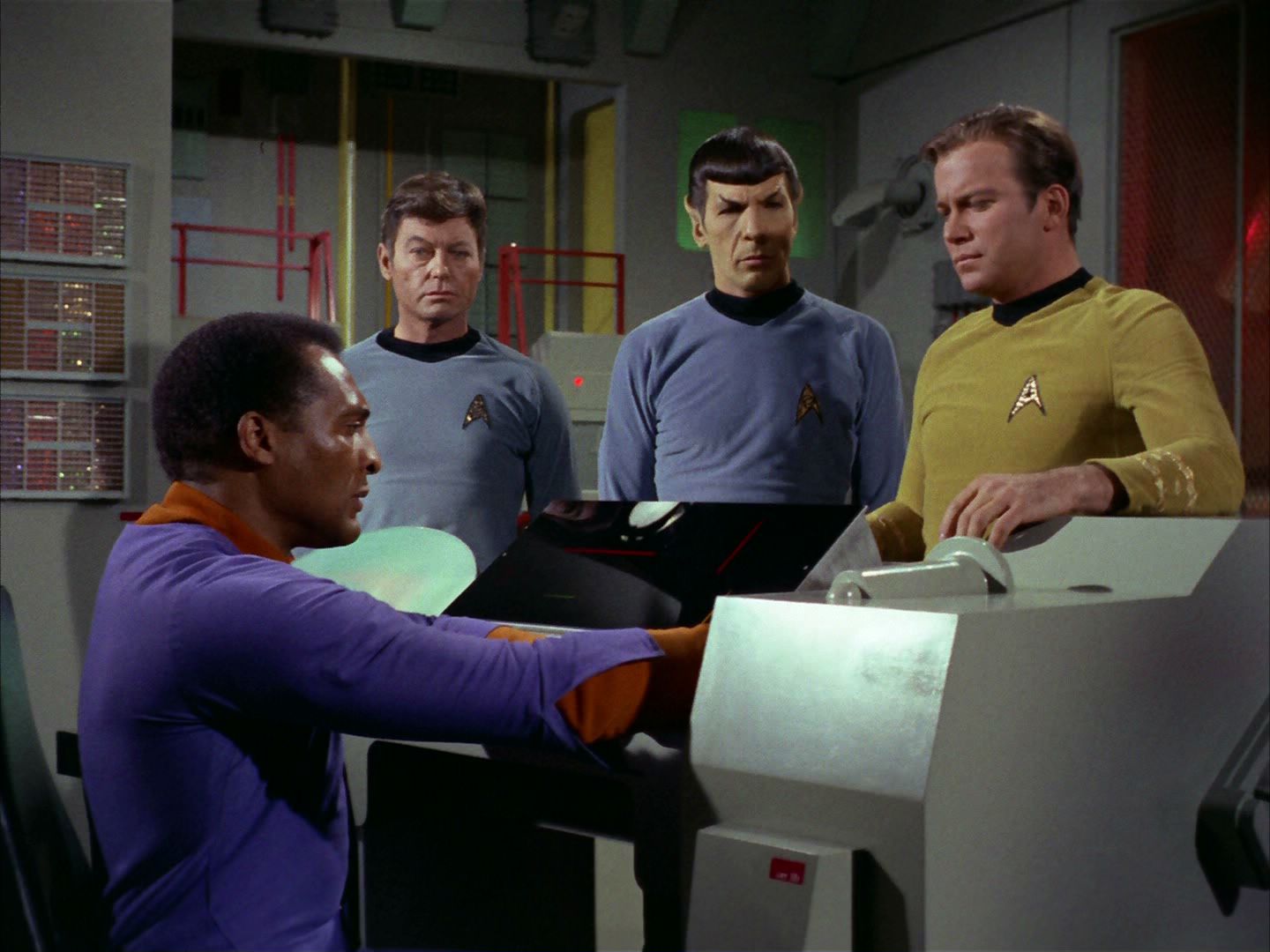 ariane179254_StarTrek_2x24_TheUltimateComputer_0231.jpg