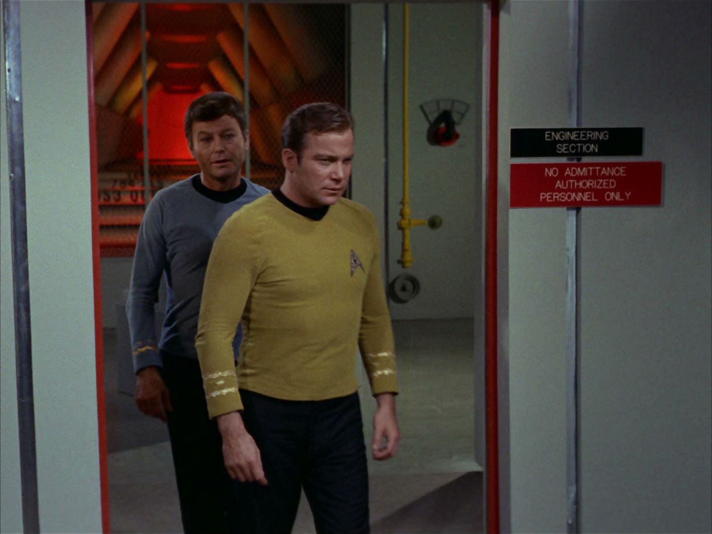 ariane179254_StarTrek_2x24_TheUltimateComputer_0240.jpg