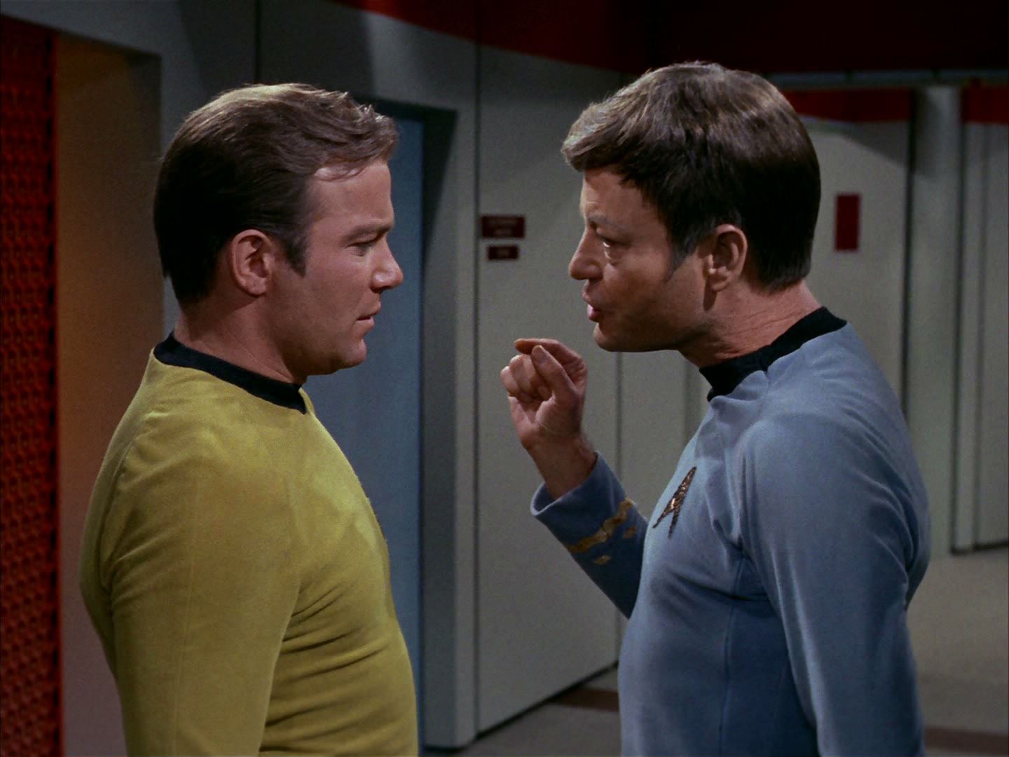 ariane179254_StarTrek_2x24_TheUltimateComputer_0272.jpg