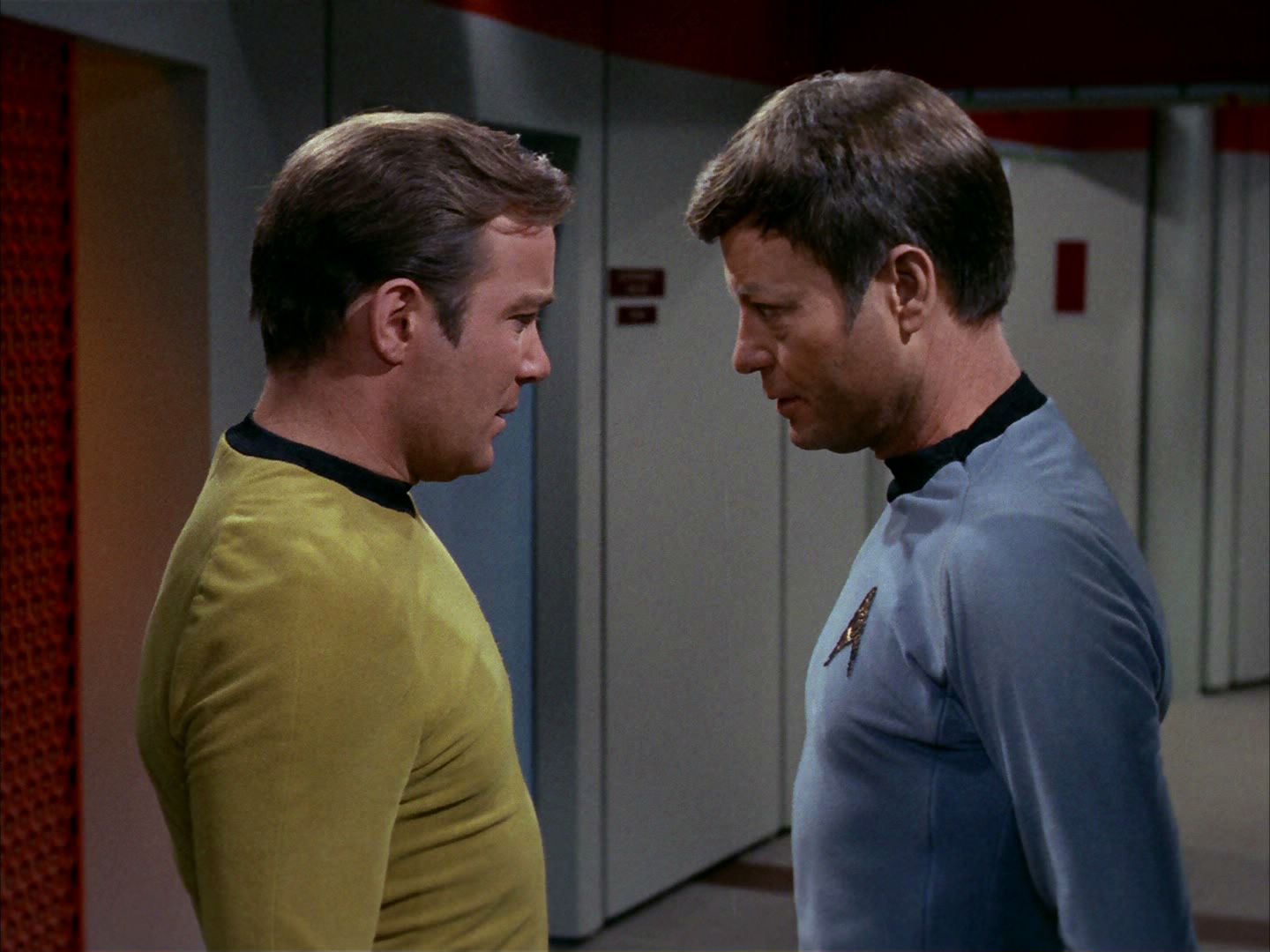 ariane179254_StarTrek_2x24_TheUltimateComputer_0273.jpg