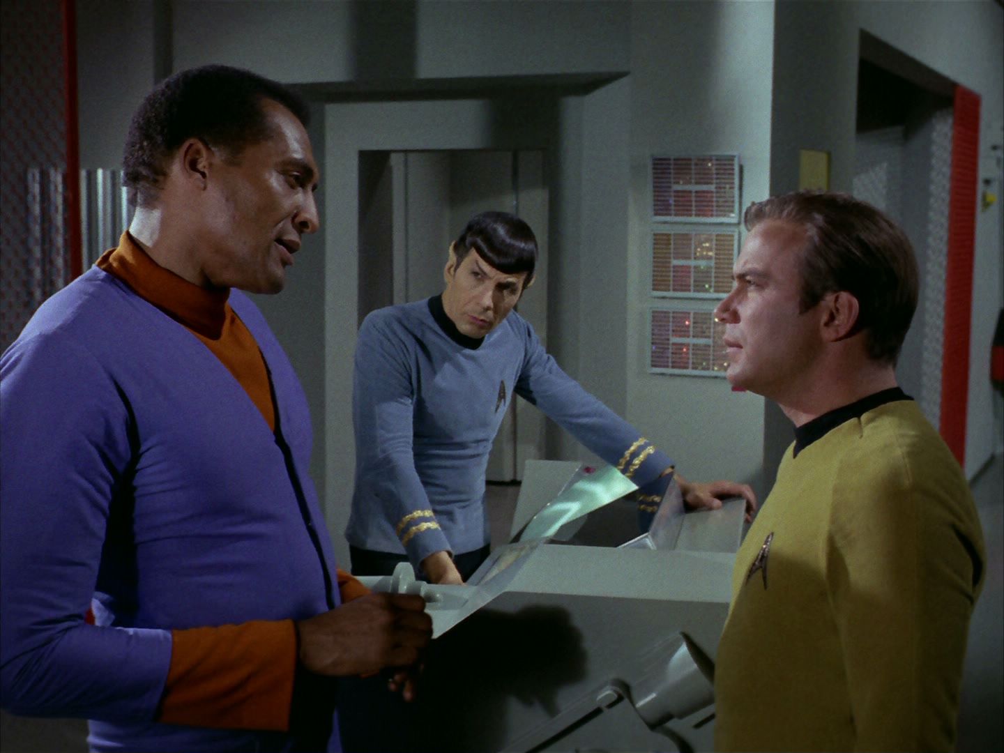 ariane179254_StarTrek_2x24_TheUltimateComputer_0482.jpg