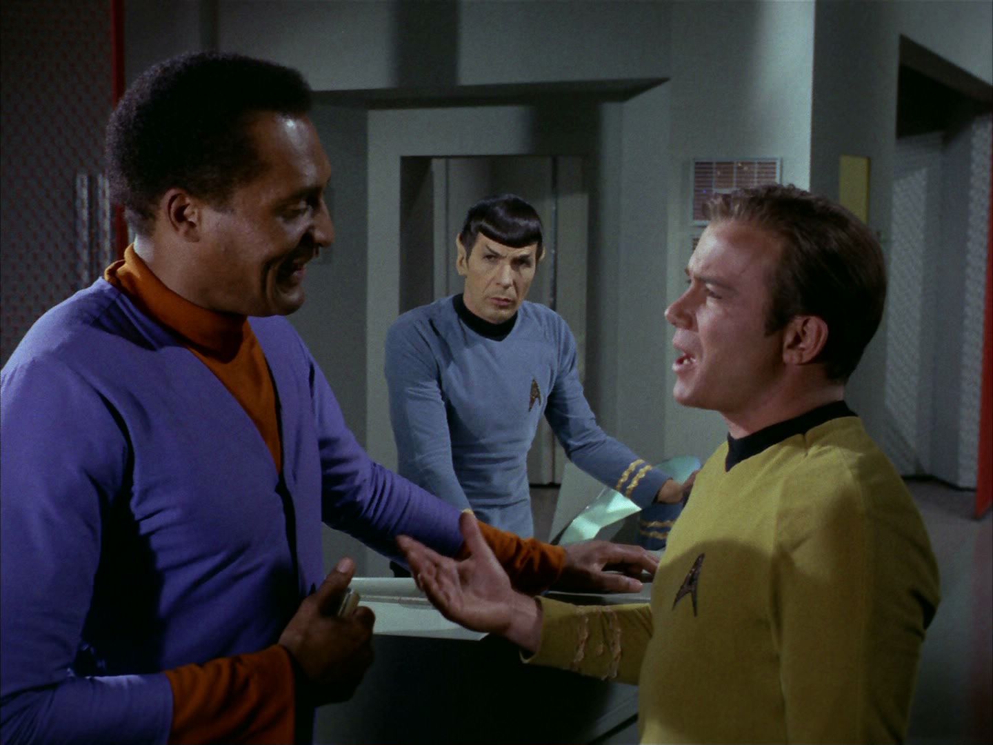 ariane179254_StarTrek_2x24_TheUltimateComputer_0504.jpg