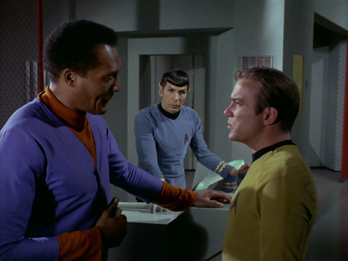 ariane179254_StarTrek_2x24_TheUltimateComputer_0505.jpg