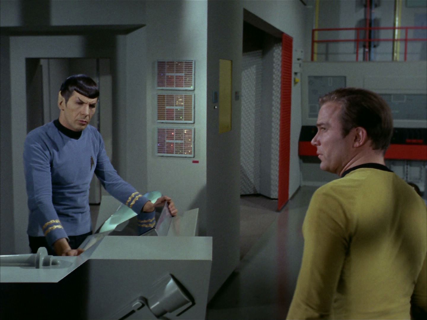 ariane179254_StarTrek_2x24_TheUltimateComputer_0517.jpg