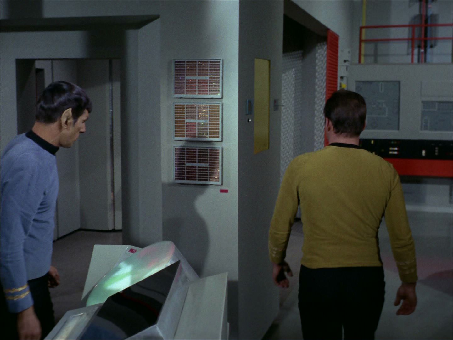 ariane179254_StarTrek_2x24_TheUltimateComputer_0519.jpg