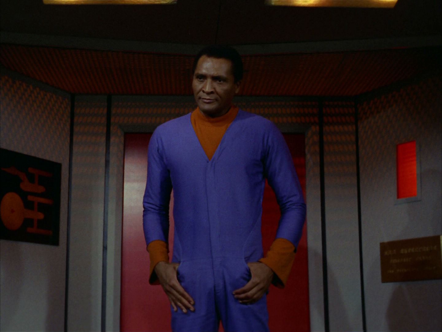 ariane179254_StarTrek_2x24_TheUltimateComputer_0566.jpg