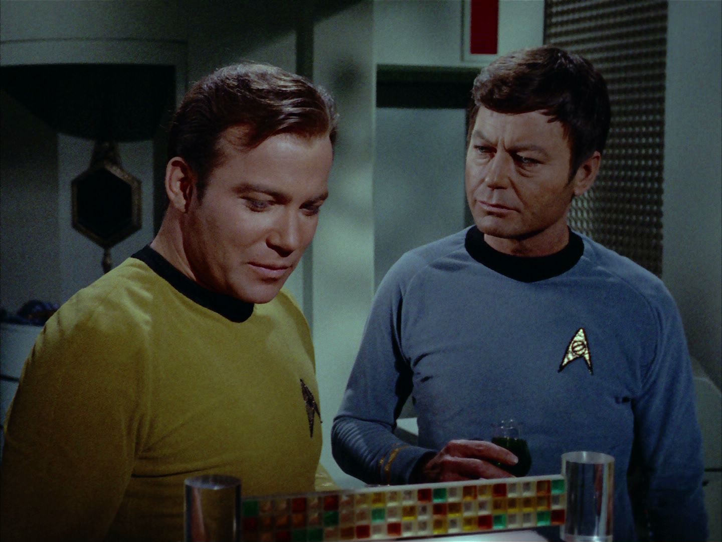 ariane179254_StarTrek_2x24_TheUltimateComputer_0723.jpg