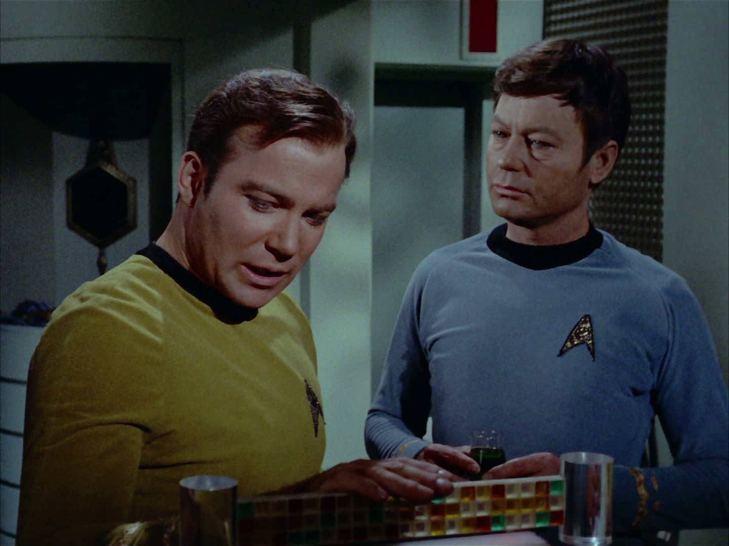 ariane179254_StarTrek_2x24_TheUltimateComputer_0729.jpg
