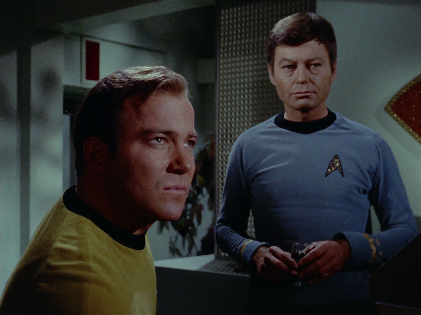 ariane179254_StarTrek_2x24_TheUltimateComputer_0770.jpg