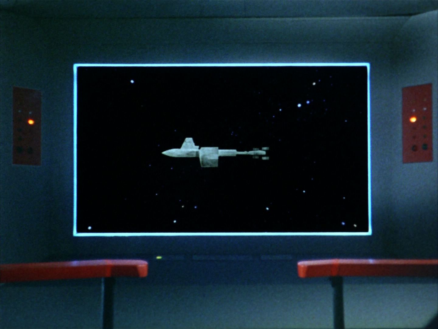 ariane179254_StarTrek_2x24_TheUltimateComputer_0820.jpg