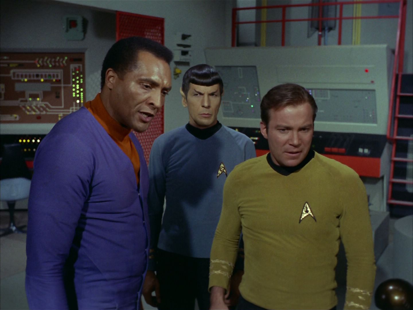 ariane179254_StarTrek_2x24_TheUltimateComputer_0904.jpg