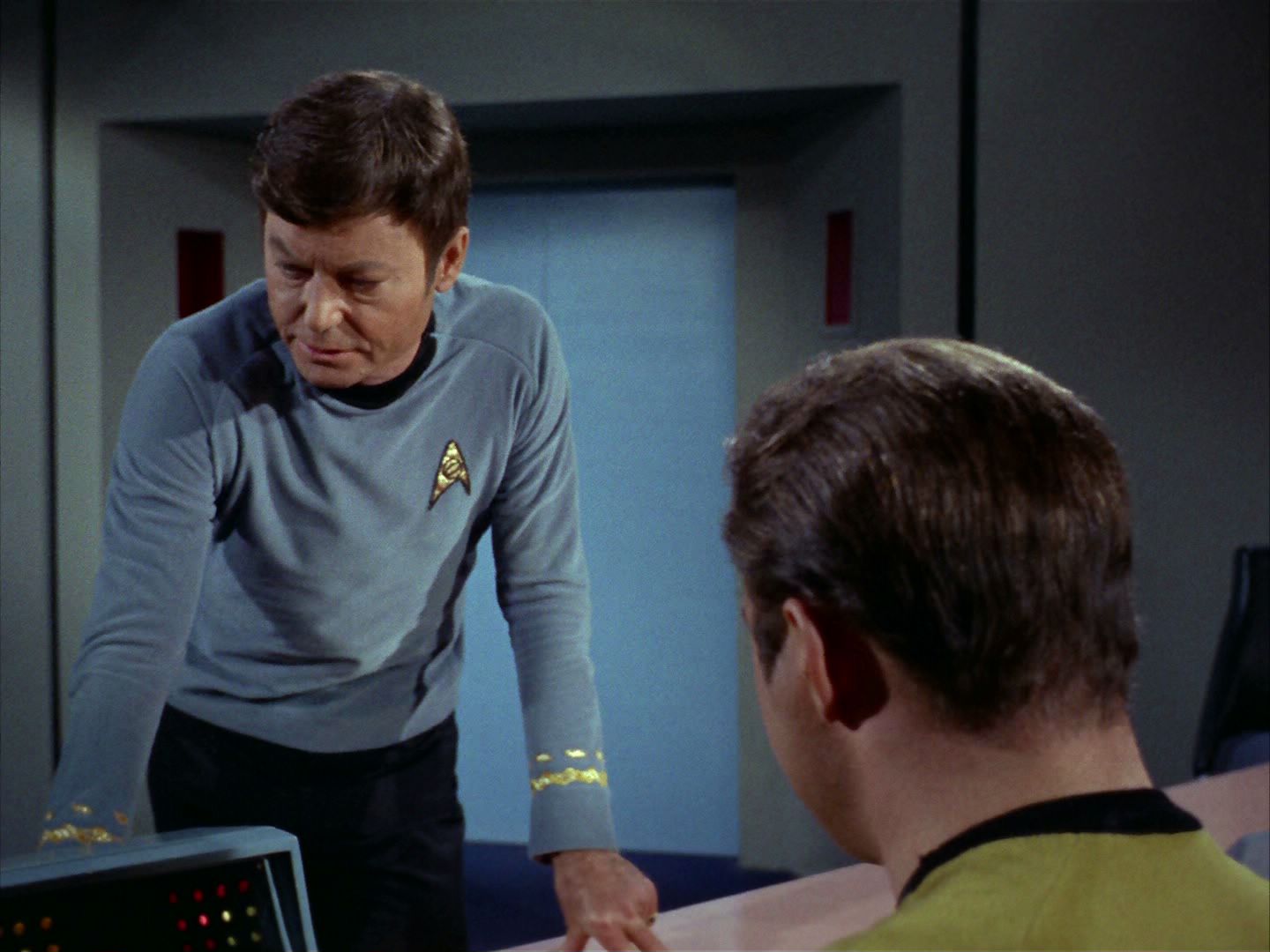 ariane179254_StarTrek_2x24_TheUltimateComputer_1021.jpg