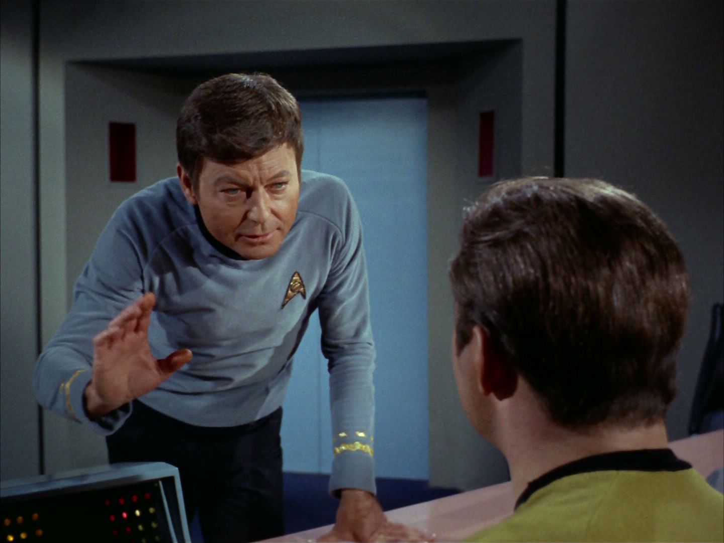 ariane179254_StarTrek_2x24_TheUltimateComputer_1036.jpg