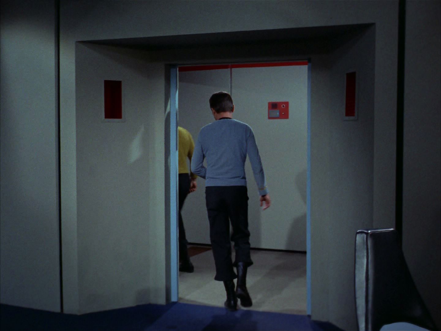 ariane179254_StarTrek_2x24_TheUltimateComputer_1066.jpg