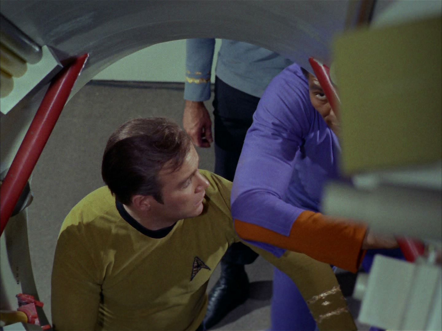 ariane179254_StarTrek_2x24_TheUltimateComputer_1073.jpg
