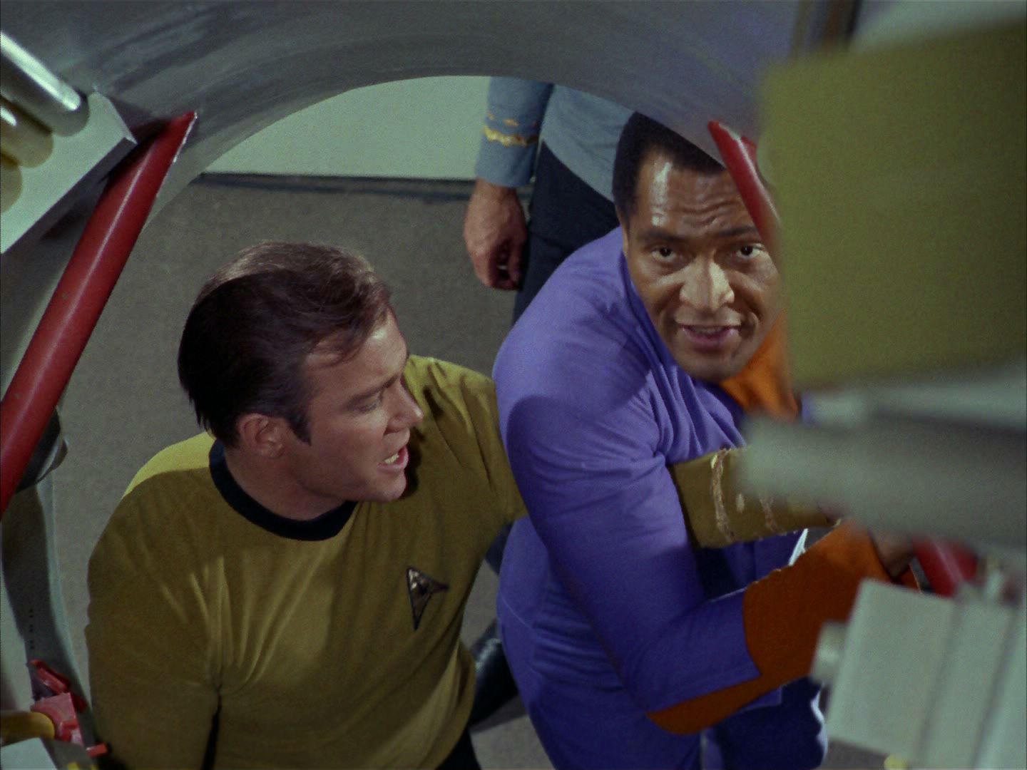 ariane179254_StarTrek_2x24_TheUltimateComputer_1074.jpg