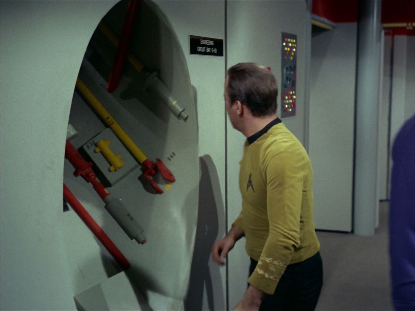 ariane179254_StarTrek_2x24_TheUltimateComputer_1085.jpg