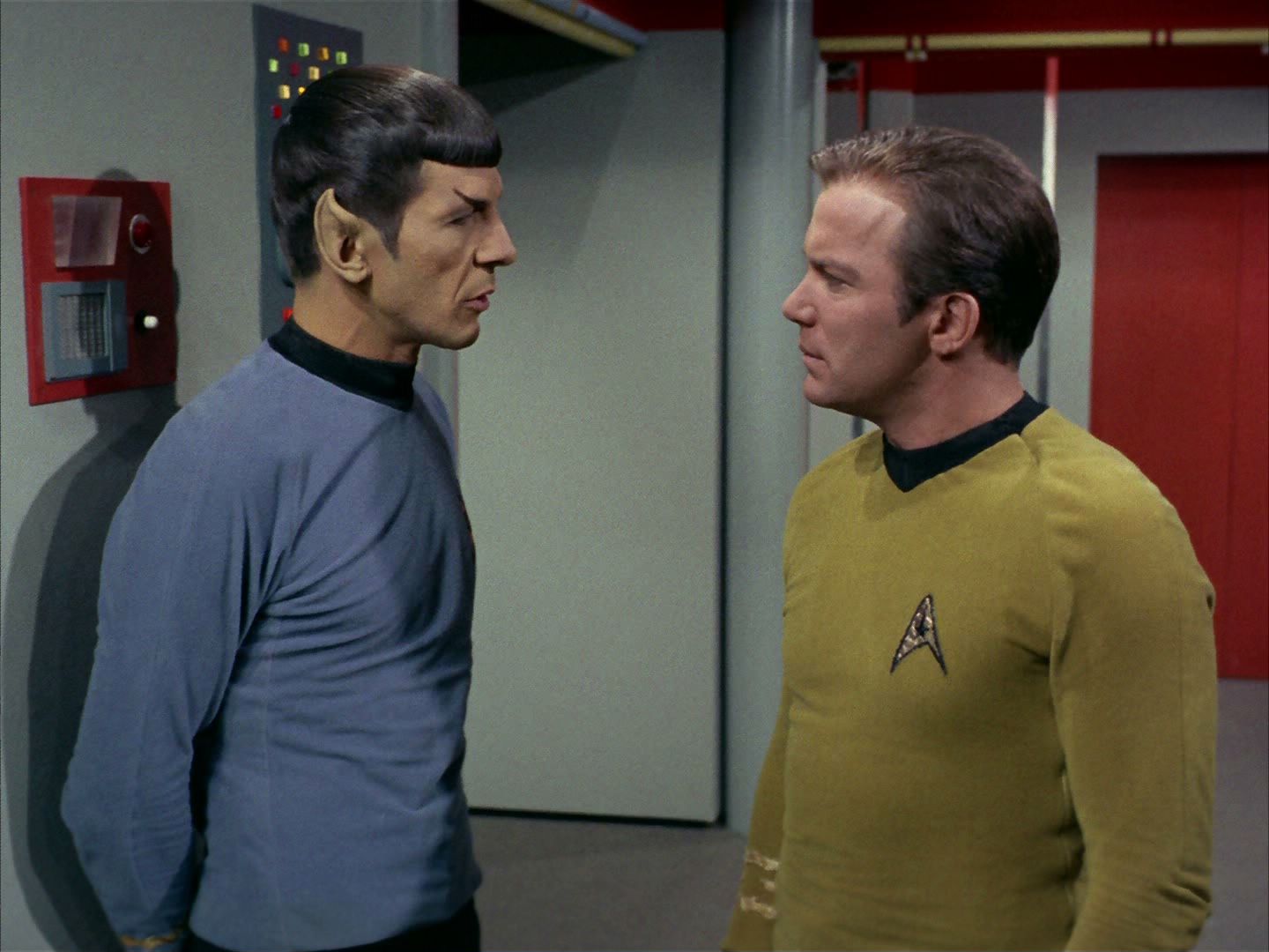 ariane179254_StarTrek_2x24_TheUltimateComputer_1120.jpg