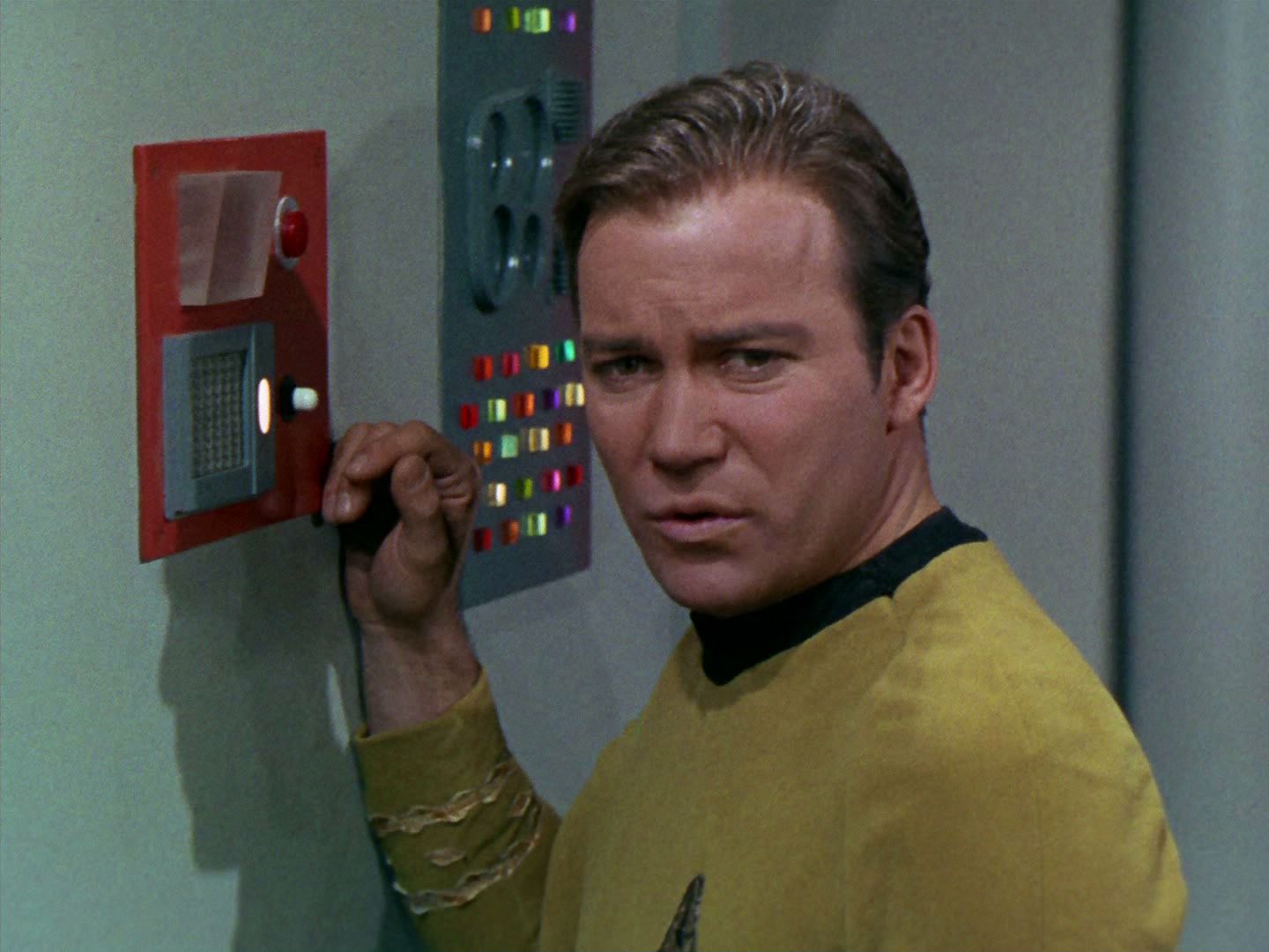ariane179254_StarTrek_2x24_TheUltimateComputer_1170.jpg