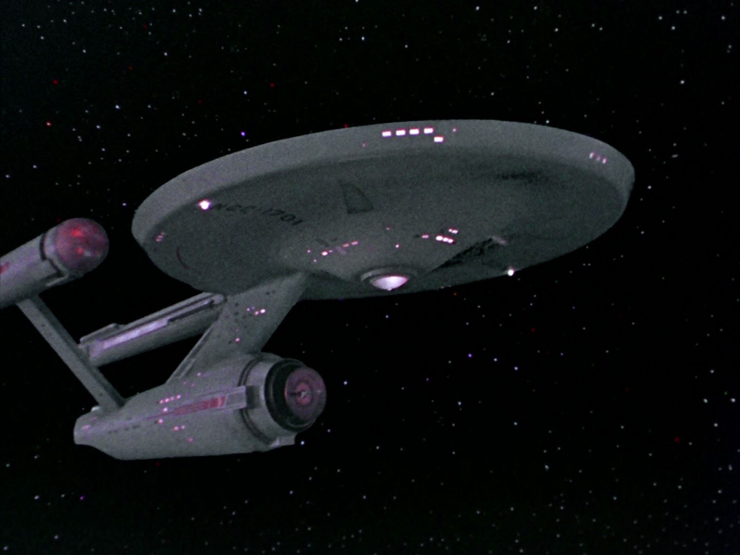 ariane179254_StarTrek_2x24_TheUltimateComputer_1216.jpg