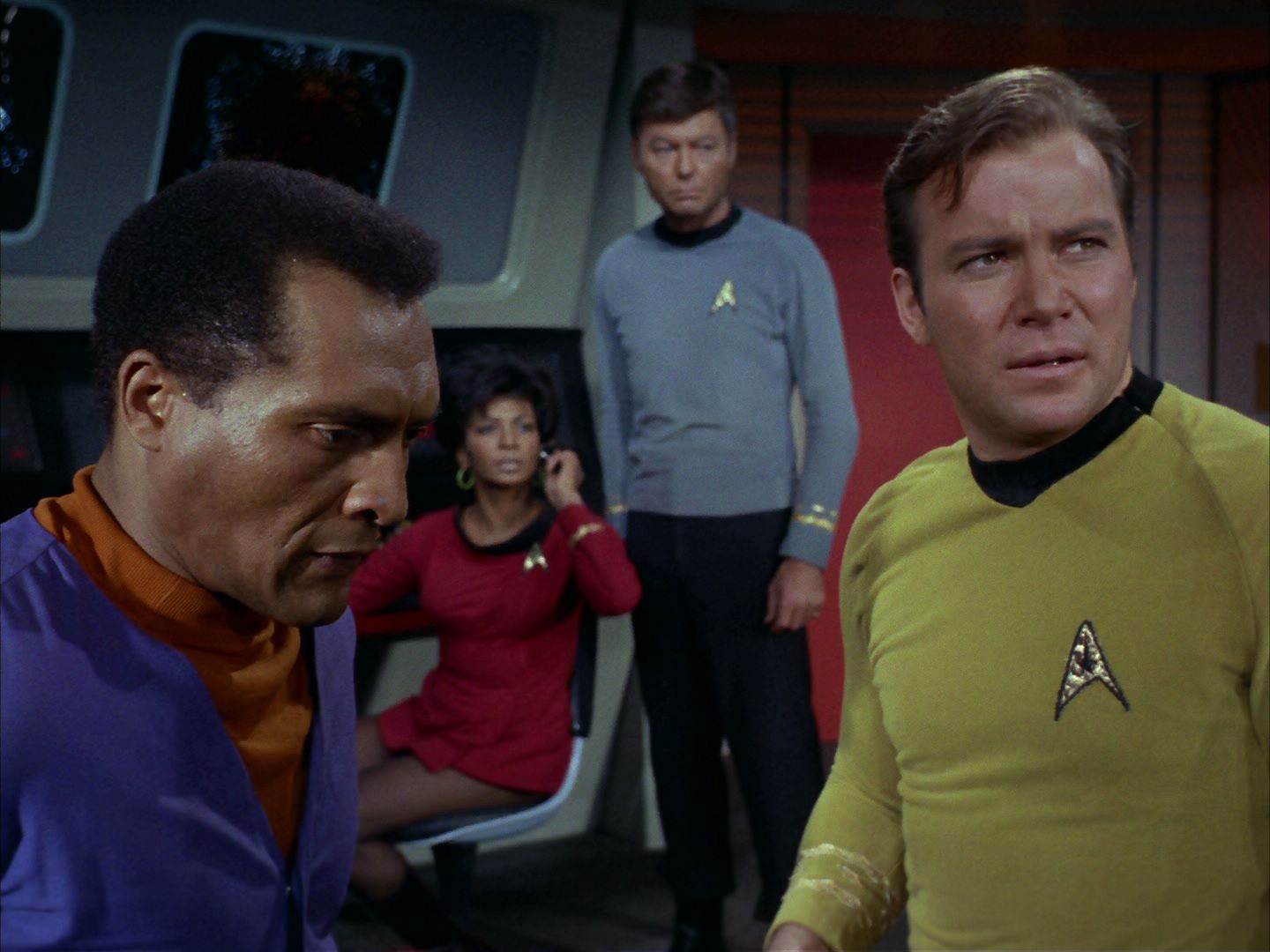 ariane179254_StarTrek_2x24_TheUltimateComputer_1312.jpg