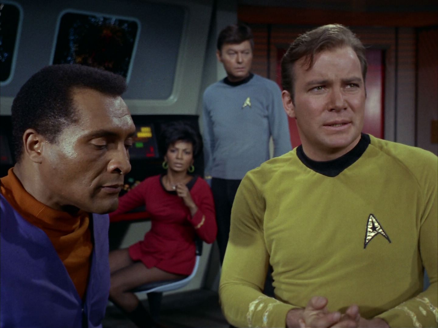 ariane179254_StarTrek_2x24_TheUltimateComputer_1318.jpg