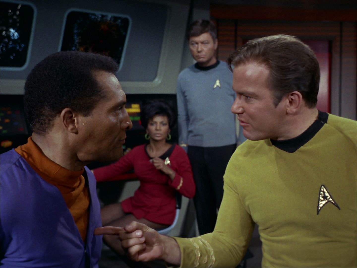 ariane179254_StarTrek_2x24_TheUltimateComputer_1327.jpg
