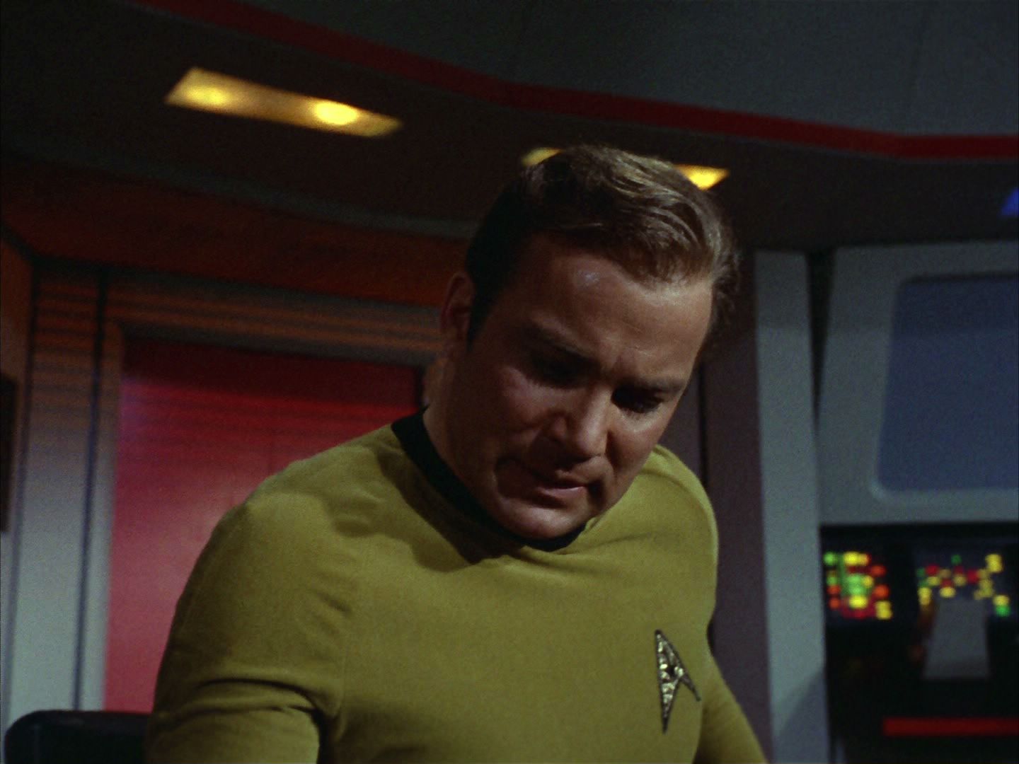 ariane179254_StarTrek_2x24_TheUltimateComputer_1522.jpg