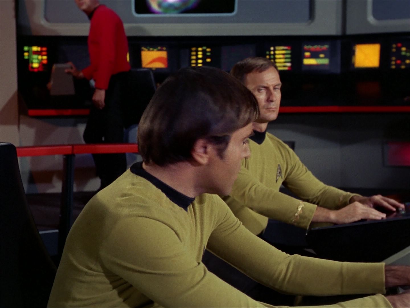 ariane179254_StarTrek_2x25_BreadAndCircuses_0187.jpg