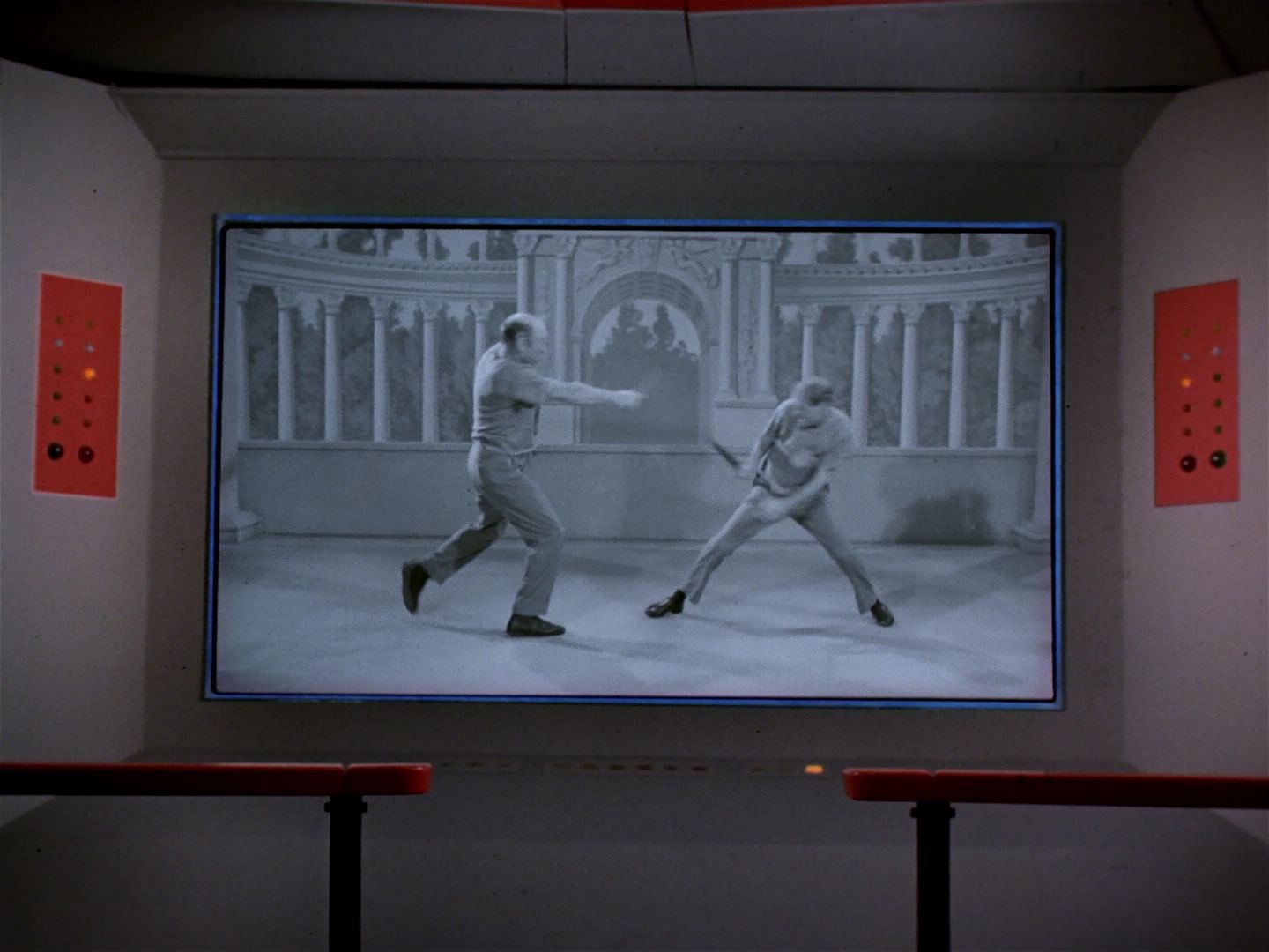 ariane179254_StarTrek_2x25_BreadAndCircuses_0188.jpg