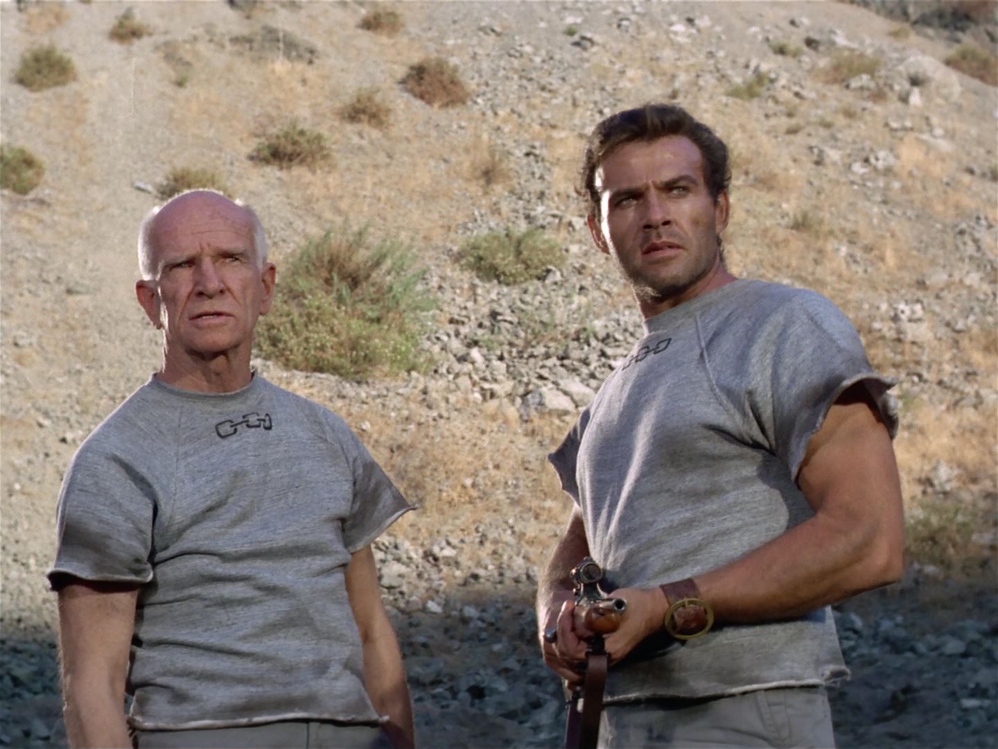 ariane179254_StarTrek_2x25_BreadAndCircuses_0610.jpg