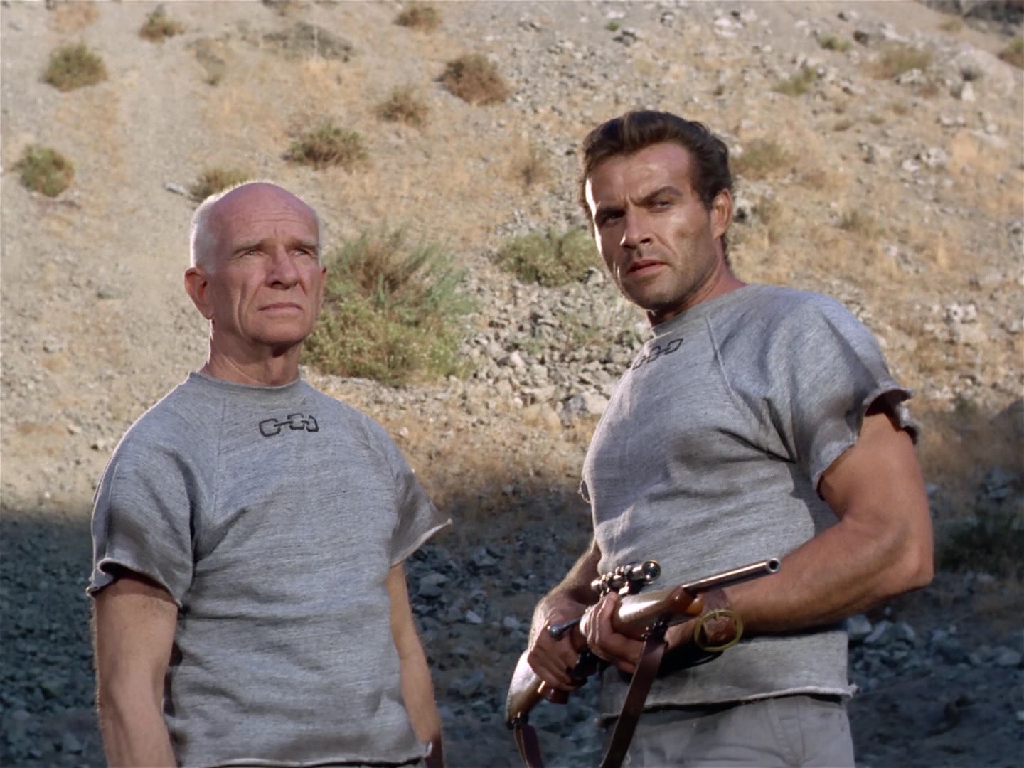 ariane179254_StarTrek_2x25_BreadAndCircuses_0627.jpg