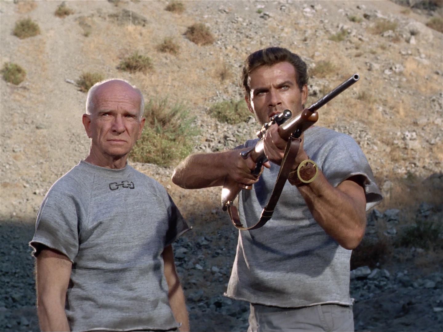 ariane179254_StarTrek_2x25_BreadAndCircuses_0650.jpg