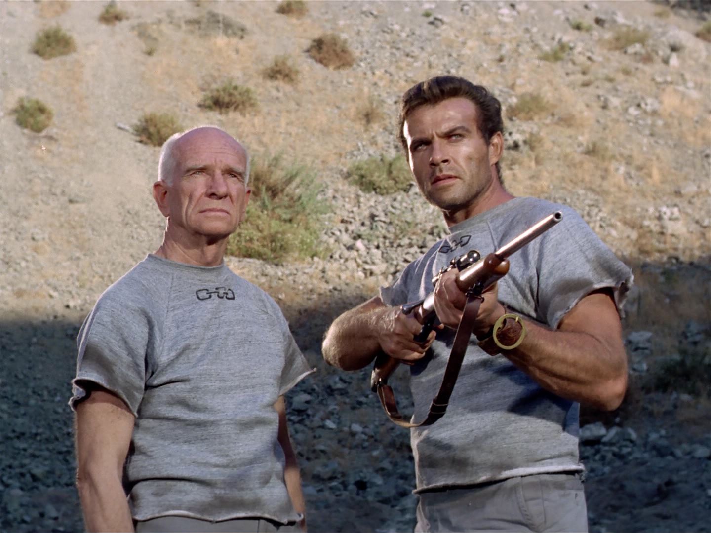 ariane179254_StarTrek_2x25_BreadAndCircuses_0689.jpg