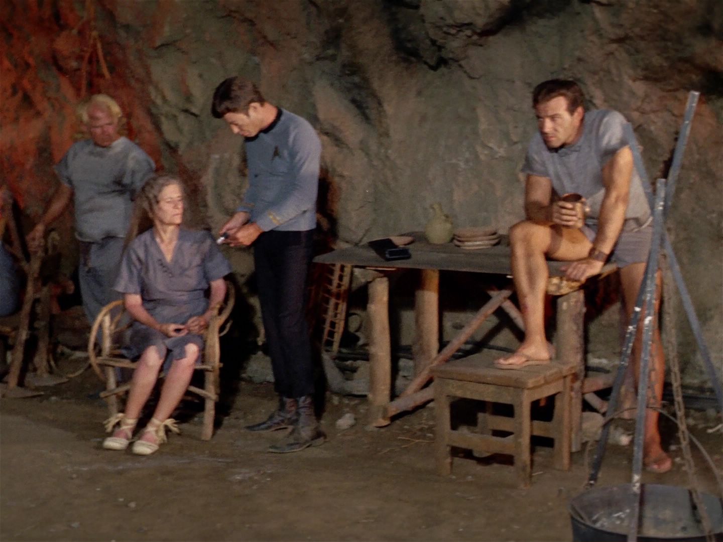 ariane179254_StarTrek_2x25_BreadAndCircuses_0746.jpg