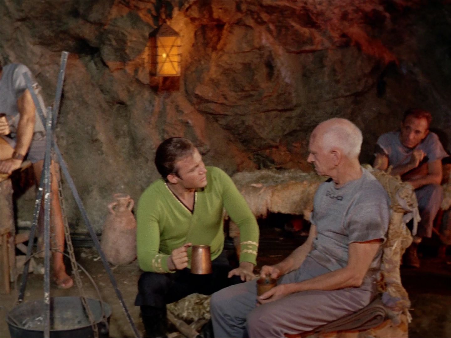 ariane179254_StarTrek_2x25_BreadAndCircuses_0750.jpg