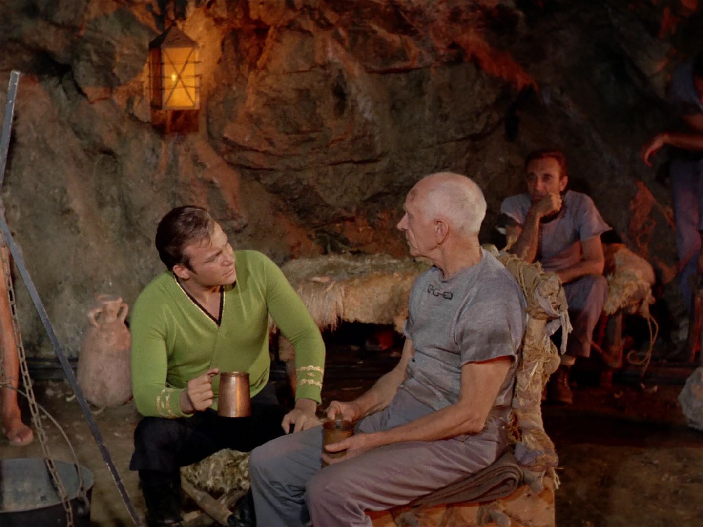 ariane179254_StarTrek_2x25_BreadAndCircuses_0754.jpg