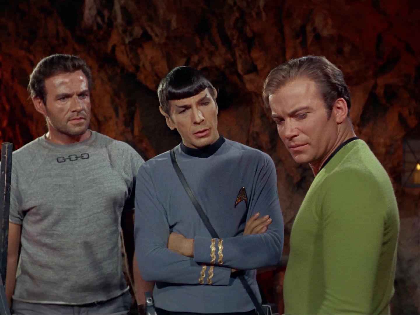 ariane179254_StarTrek_2x25_BreadAndCircuses_0880.jpg