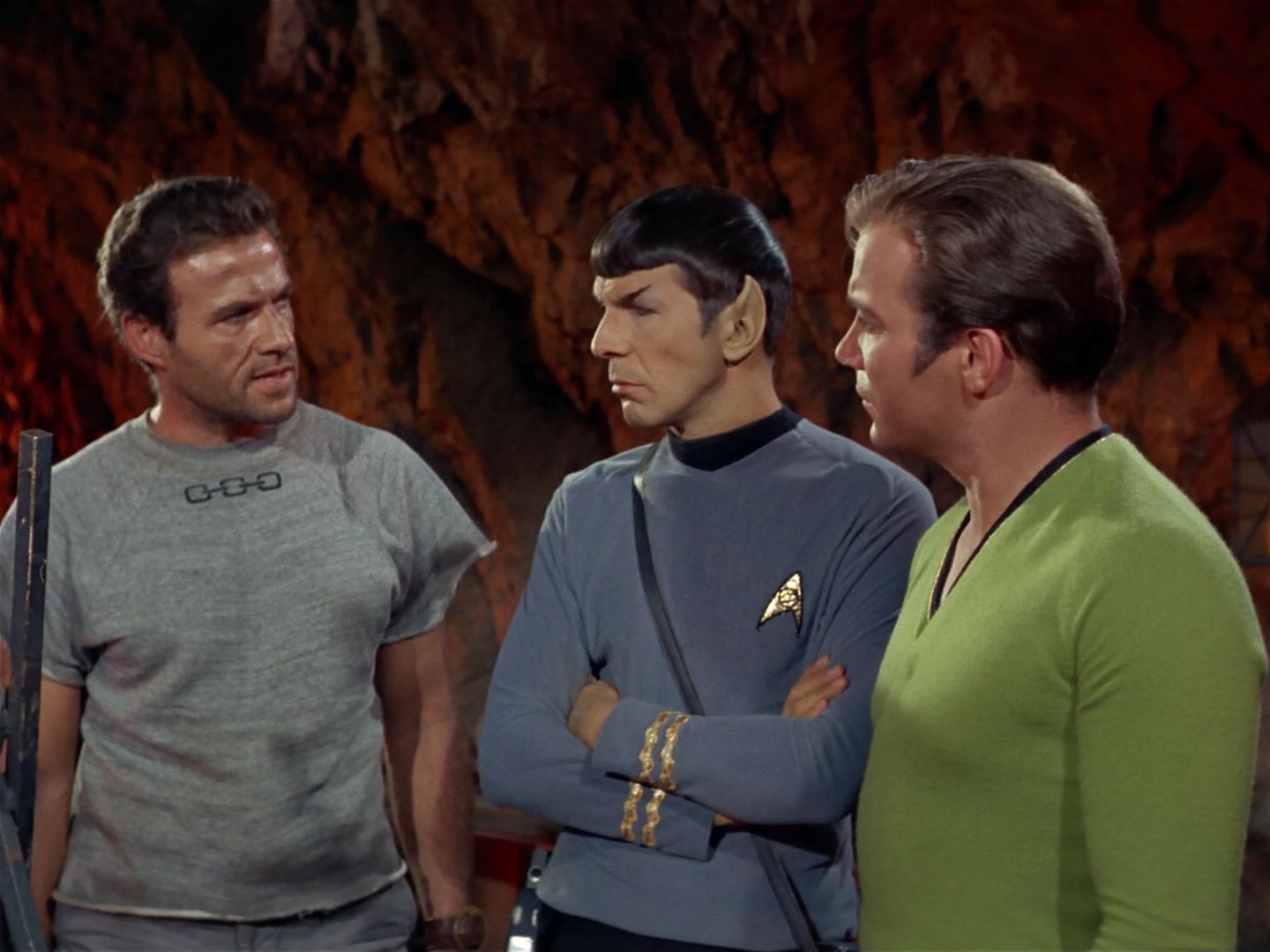 ariane179254_StarTrek_2x25_BreadAndCircuses_0886.jpg