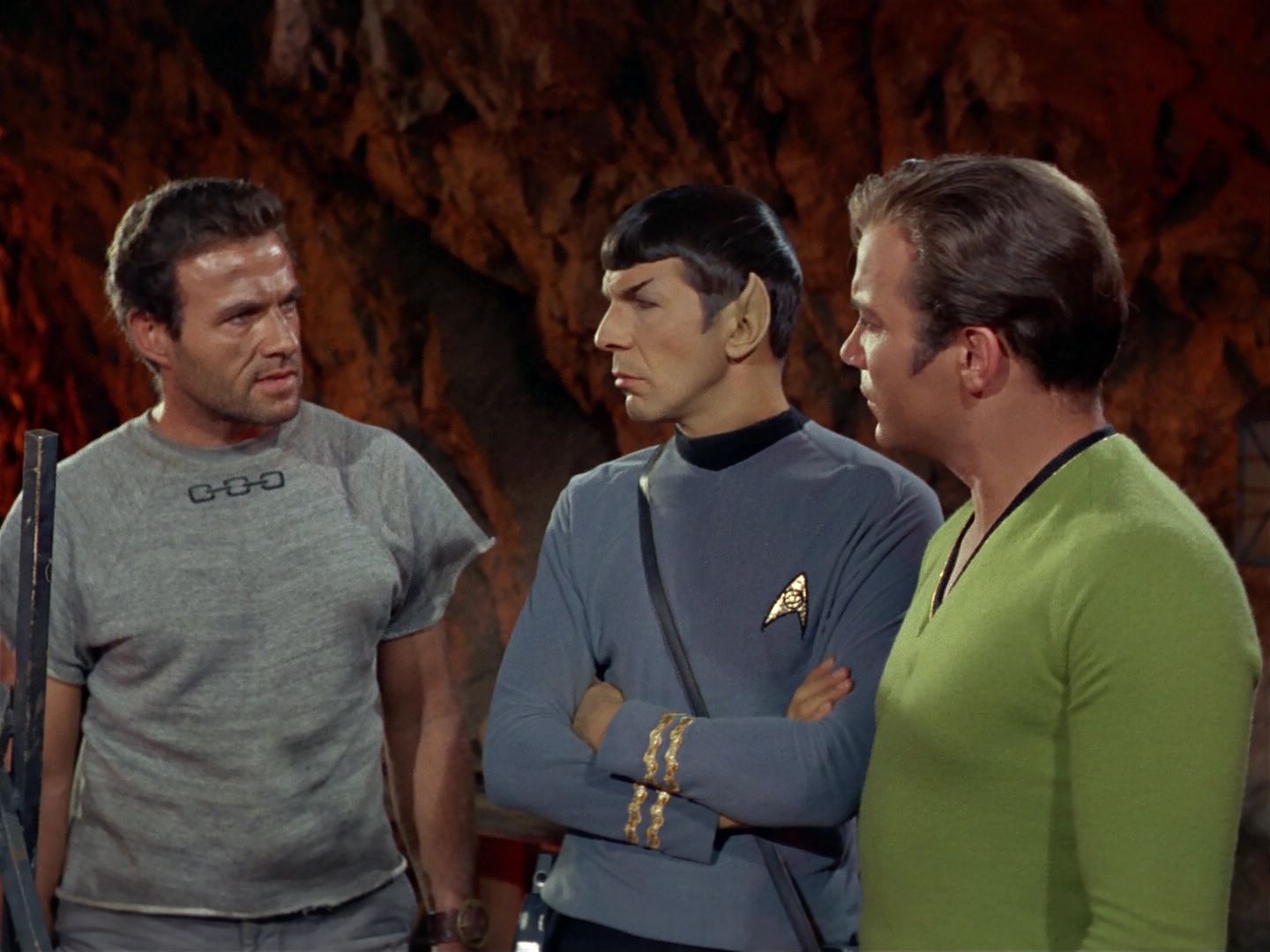 ariane179254_StarTrek_2x25_BreadAndCircuses_0891.jpg