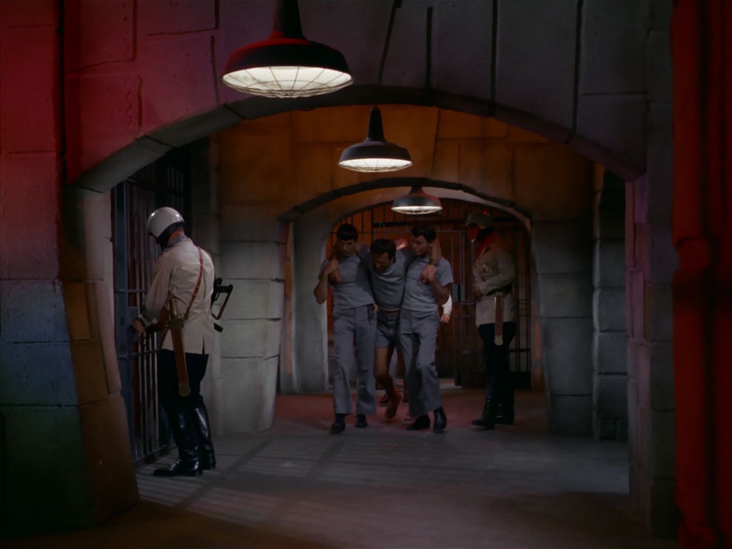 ariane179254_StarTrek_2x25_BreadAndCircuses_1160.jpg